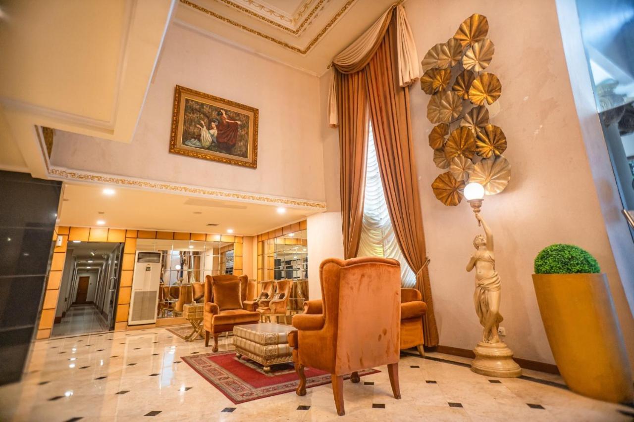 Olympic Hotel Джакарта Екстер'єр фото