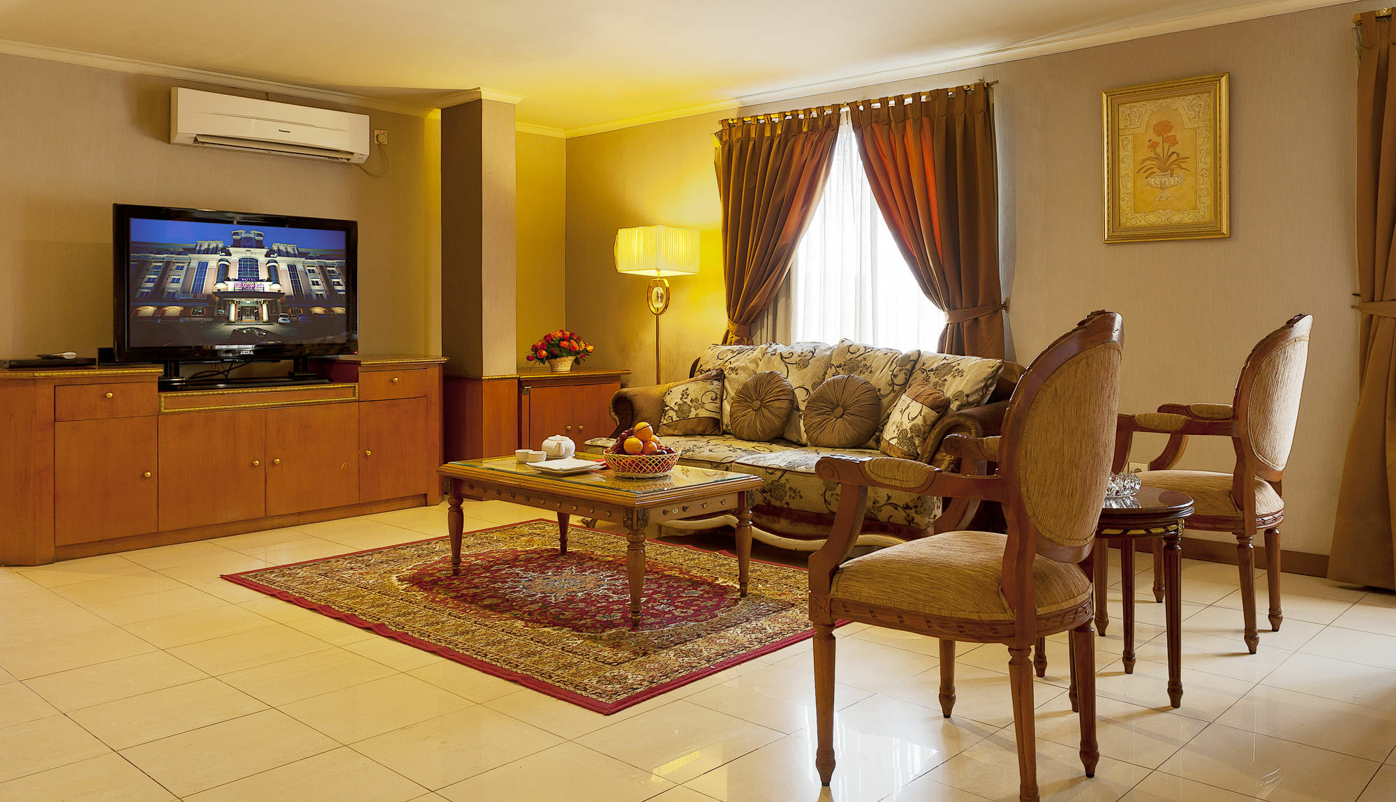 Olympic Hotel Джакарта Екстер'єр фото